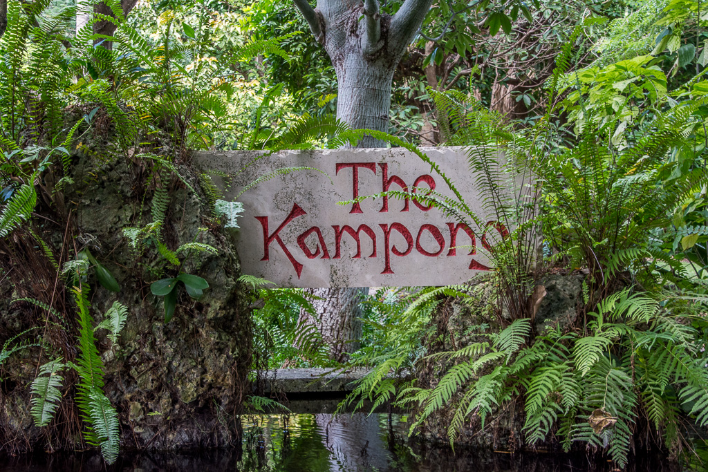 Located on Biscayne Bay in Coconut Grove, Florida, The Kampong contains a fascinating array of tropical fruit cultivars and flowering trees.